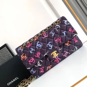 Design CLASSIC 11.12 HANDBAG - Dubai Fashion LUX