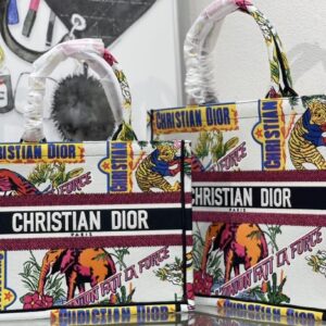 Design large BOOK TOTE for women - Dubai Fashion LUX