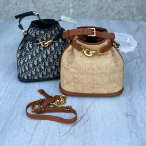 Design Raffia Calfskin Cannage C'est Cannage Bucket Bag