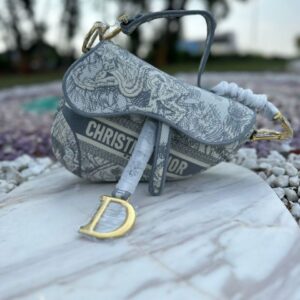 Design Saddle Bag In Grey - Dubai Fashion LUX