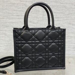Design Ultra Matte Calfskin Cannage Large Lady Black - Dubai Fashion LUX