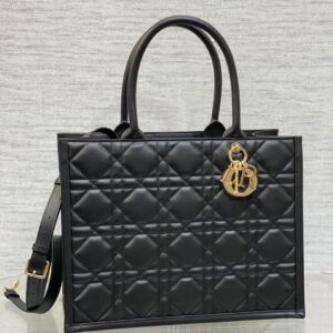 Design Ultra Matte Calfskin Cannage Large Lady Black - Dubai Fashion LUX