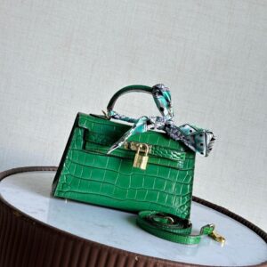 Design Women’s Genuine Patent Leather Croc Print Top Handle Small Purse - Dubai Fashion LUX