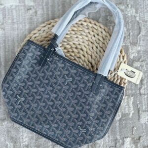 GOYARD