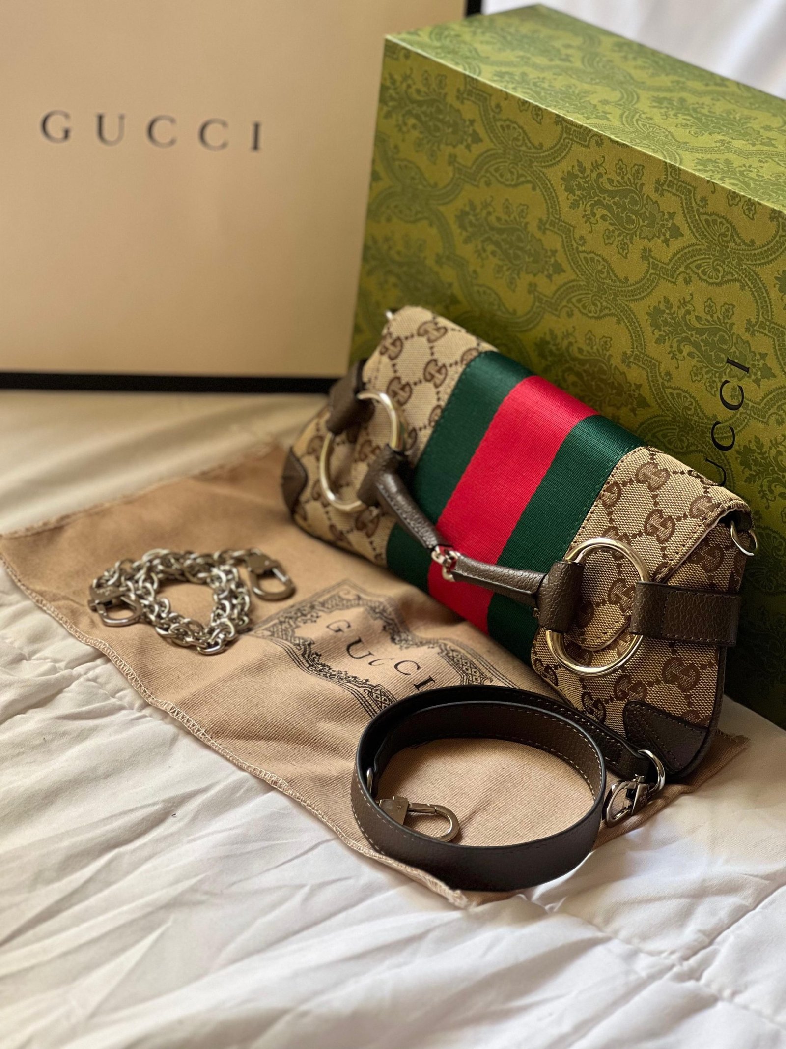 GUCCI