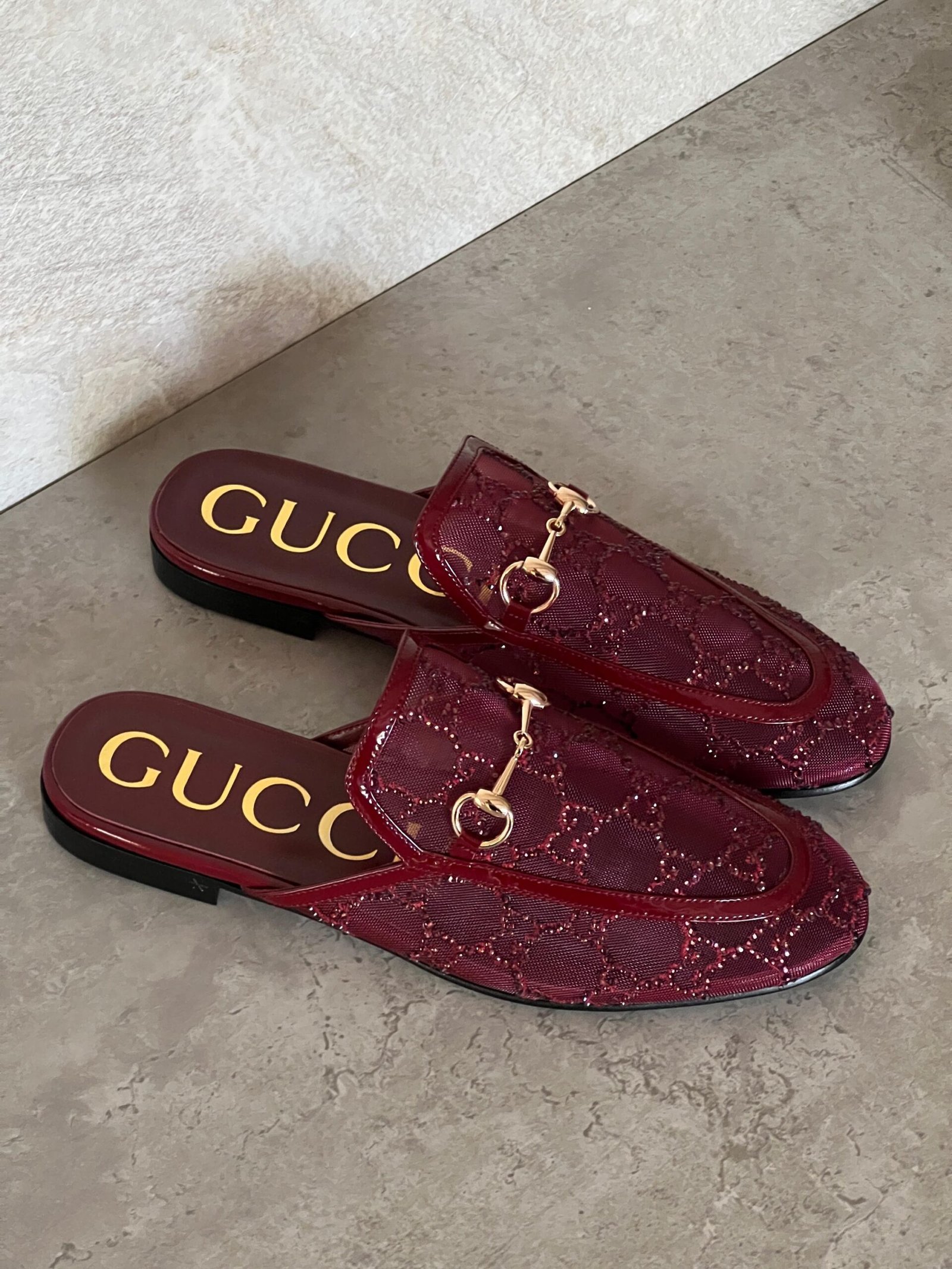 GUCCI