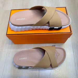 Hermes slipper