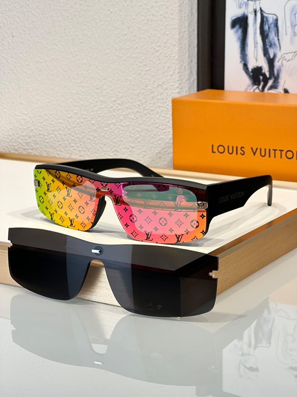 LOUIS VUITTON
