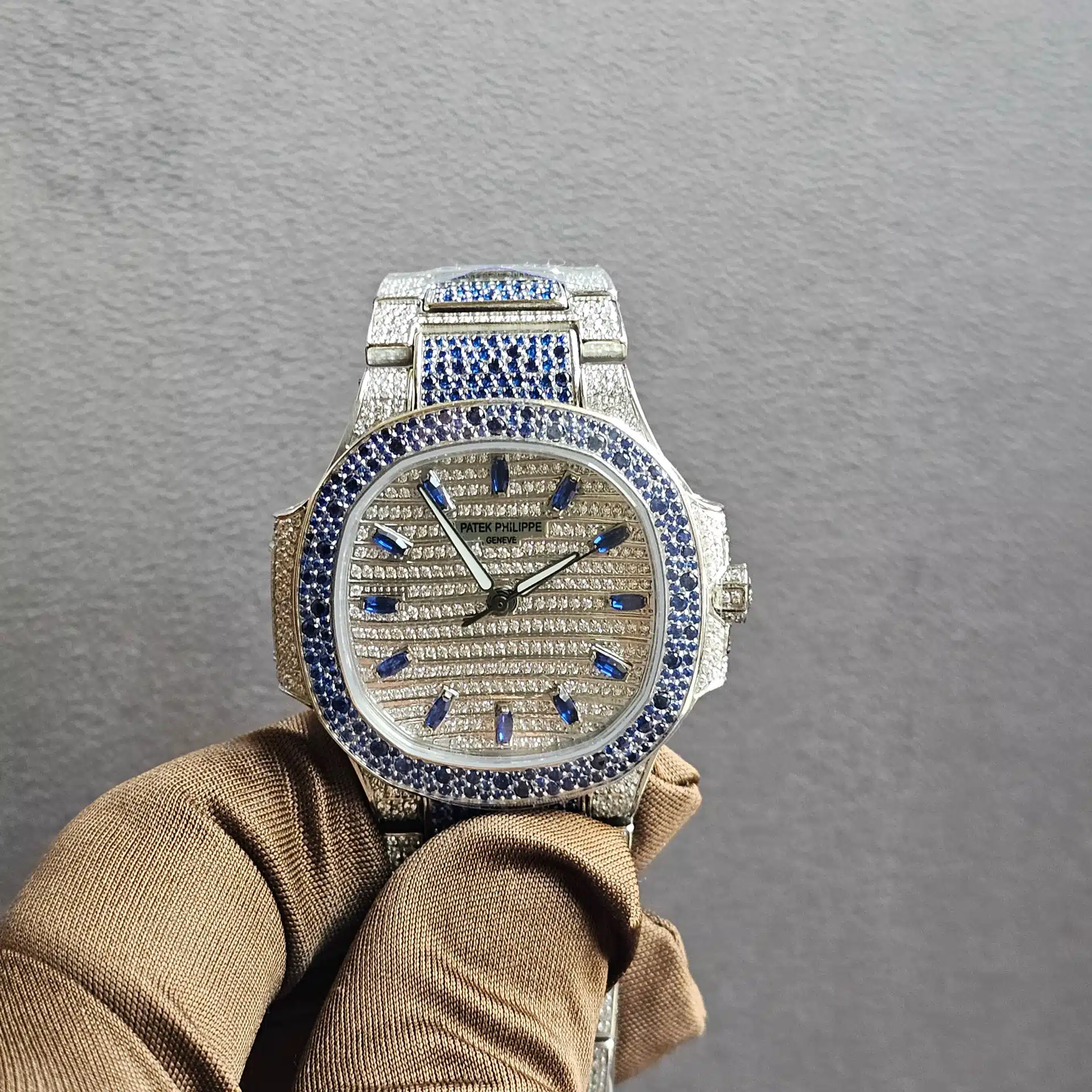 Patek Philippe Nautilus Ladies Haute Joaillerie’Blue - copywatchesdubai.com