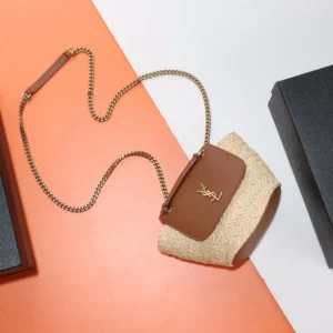 Shoulder & Cross - Dubai Fashion LUX