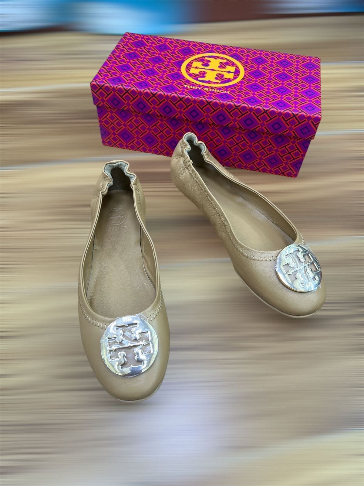 TORY BURCH