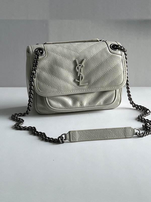 YSL 22CM