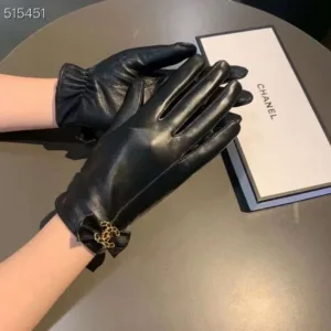 Chanel lambskin leather gloves