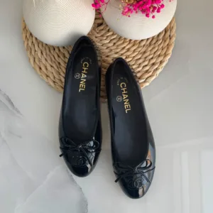 Chanel leather ballet flats