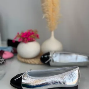 Chanel leather ballet flats