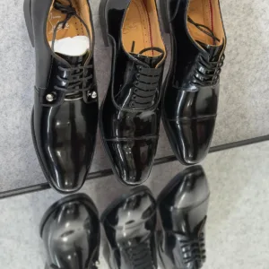 Christian Louboutin Greggo Patent Leather Oxford Shoes