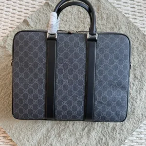 Gucci GG Supreme Briefcase
