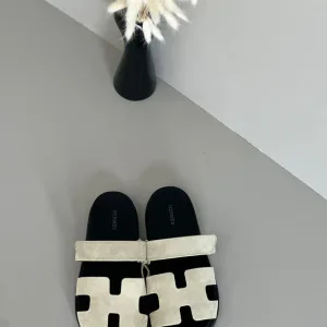 Hermès Chypre slides