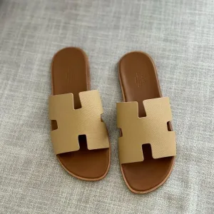 Hermes Izmir Sandals
