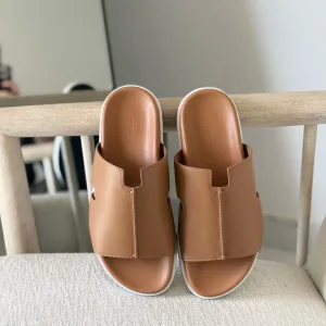 Hermes slip-on slides