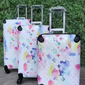 Louis Vuitton Horizon Monogram Canvas Suitcase