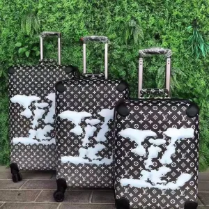 Louis Vuitton Luggage Set