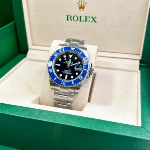 Rolex Submariner Date