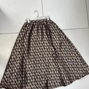 Valentino Toile Iconographe midi skirt