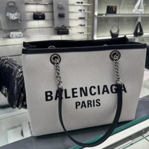 BALENCIAGA