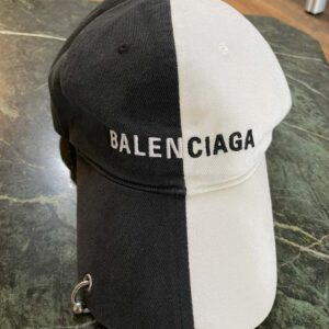 BALENZIAGA