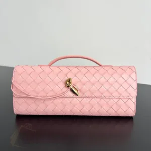 Bottega Veneta Andiamo Clutch Bag | Super Master Quality