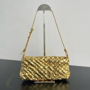 BOTTEGA VENETA Kalimero Cha-Cha Bag | Woven Leather Luxury Handbag