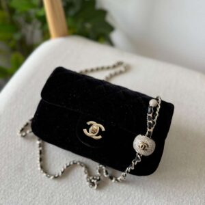 Buy Chanel Velvet Strass & Gold-Tone Metal Rectangular Mini Black Flap Bag |Bags Dubai