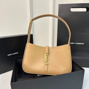 Buy YSL Le 5 A 7 Beige Shoulder Bag In Smooth Leather