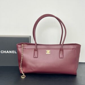 CHANEL 35 CM