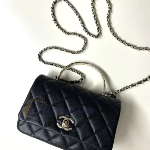 CHANEL Hobo Bag Super Master Quality 1:1 Replica | Luxury Lambskin Bag