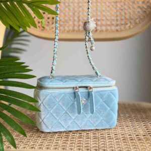 Chanel Velvet Quilted Vanity Chain Bag with Gold-Tone Hardware
