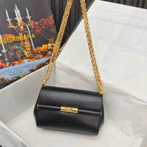D & G