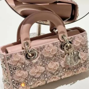 DIOR Lady D-Joy Bag | Luxury Horizontal Bag | DIOR Official Style