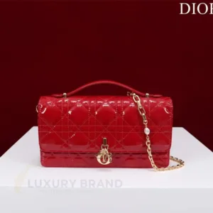 DIOR Pearl Clutch | Oversized Pearl Closure | Luxury Evening Bag | Dior Official