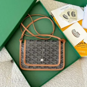 GOYARD Piumet Envelope Bag | Authentic Luxury Handbag | Master Craftsmanship