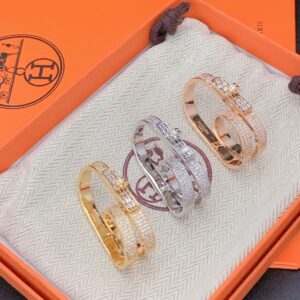HERMES ‏
