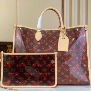 LOUIS VUITTON OnTheGo MM Tote Bag | Monogram Giant & Reverse | Master Quality