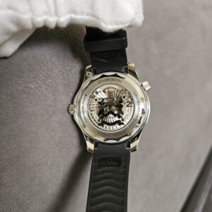 Omega Seamaster Diver 300M James Bond Limited Edition 7007 World Pieces