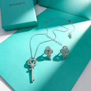 TIFFANY