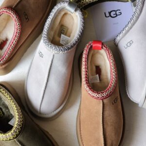 UGG