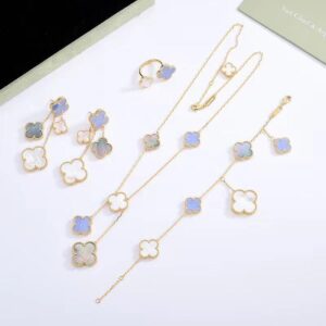 VAN CLEEF & ARPELS