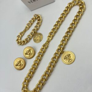 VERSACE