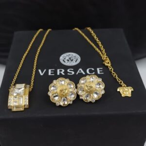 VERSACE